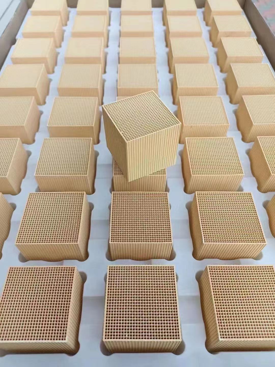 催化剂的作用产品图片